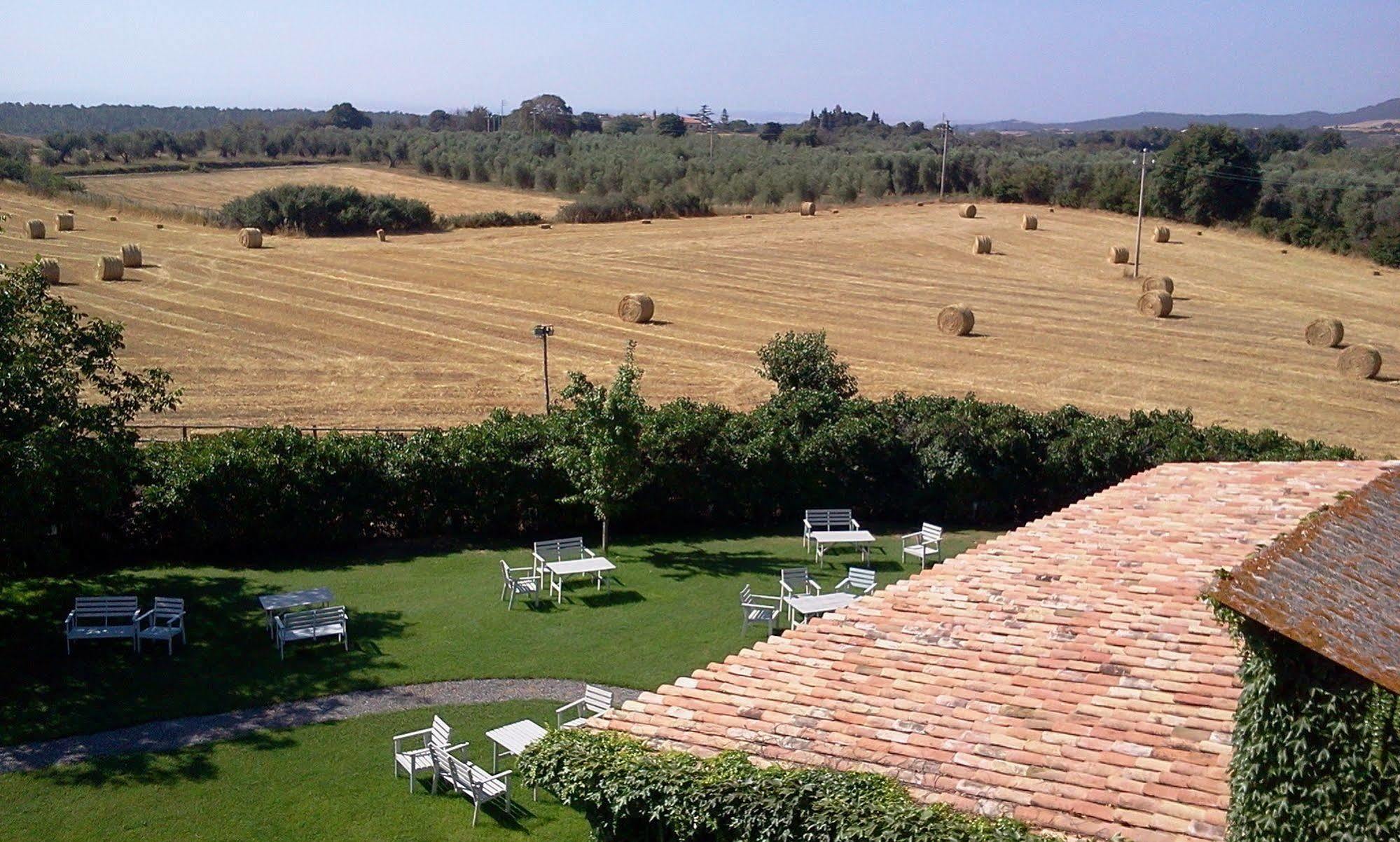 Villa Agriturismo Casale Bonaparte à Cellere Extérieur photo